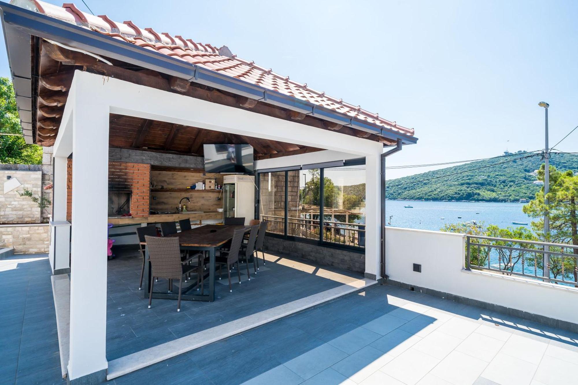 Mata Family Apartments Molunat Εξωτερικό φωτογραφία