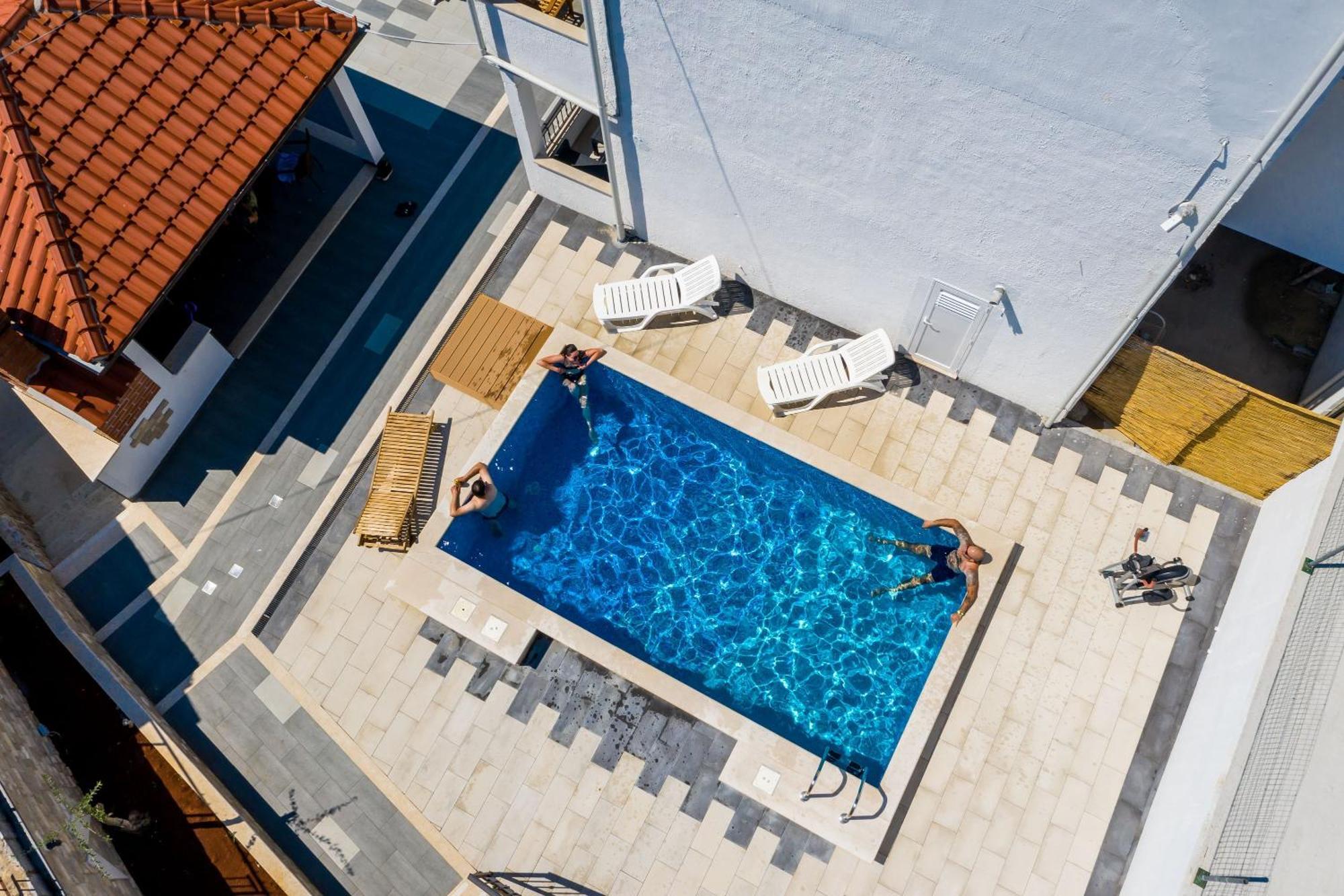 Mata Family Apartments Molunat Εξωτερικό φωτογραφία