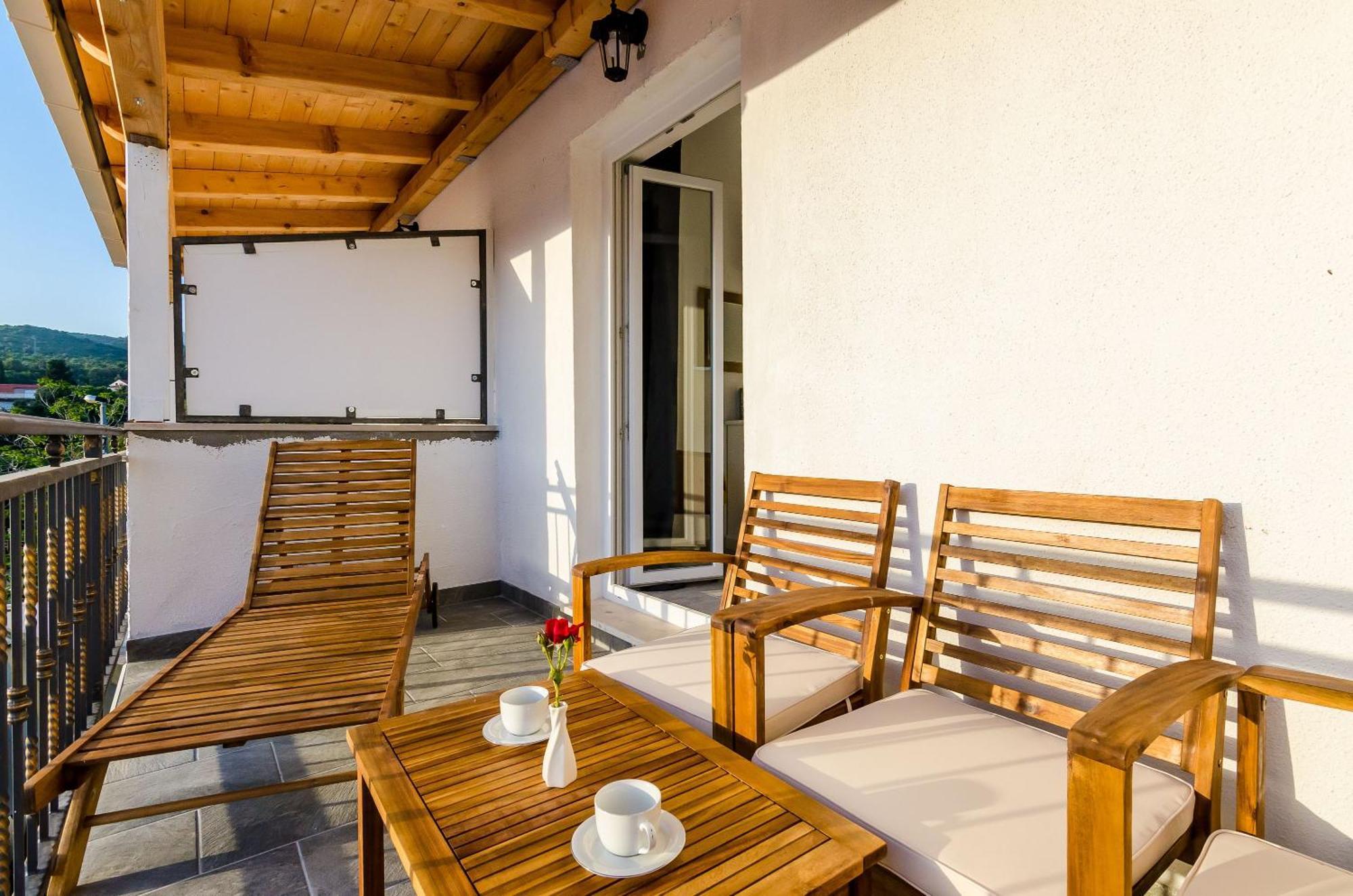 Mata Family Apartments Molunat Εξωτερικό φωτογραφία