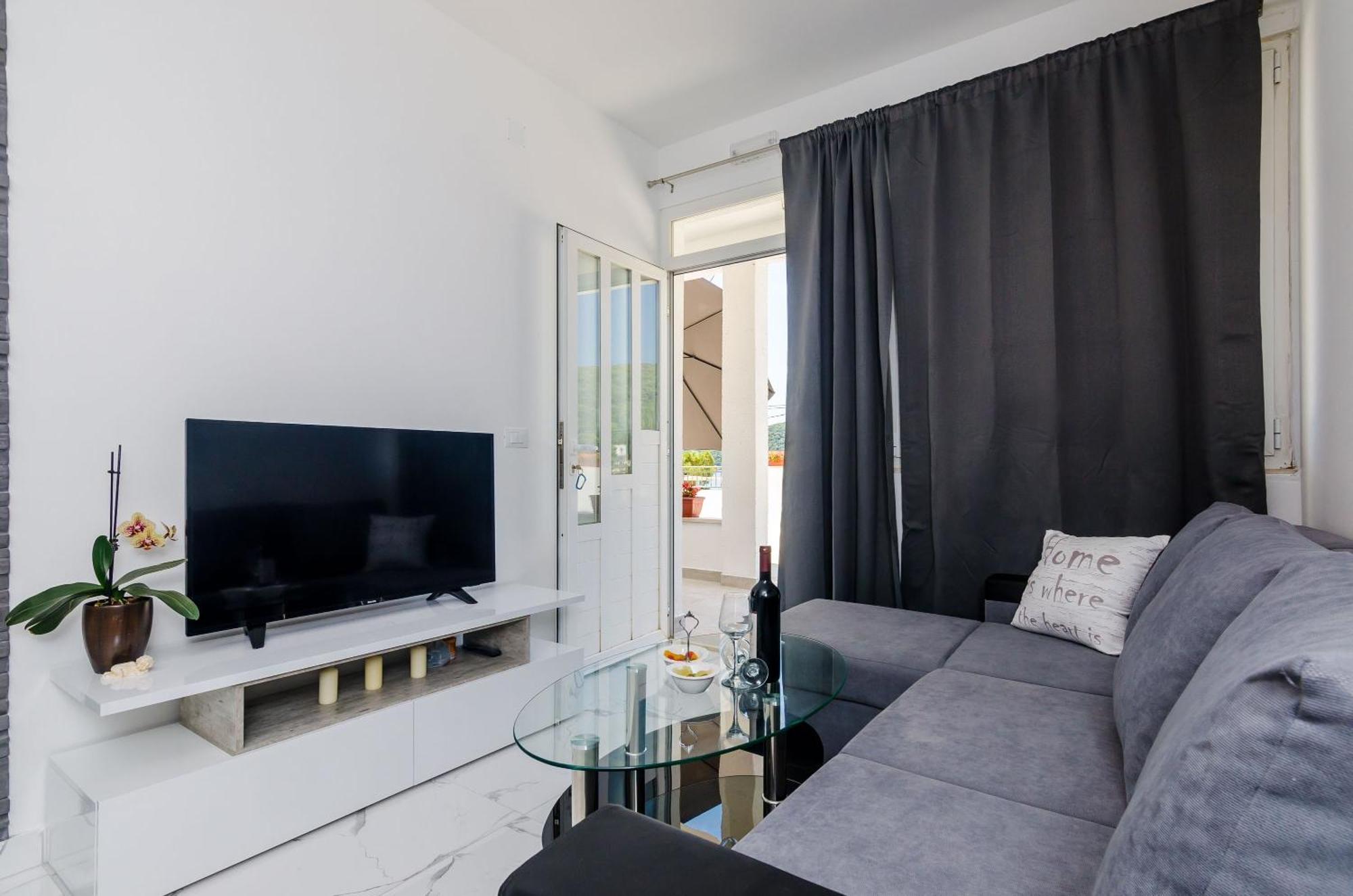 Mata Family Apartments Molunat Εξωτερικό φωτογραφία