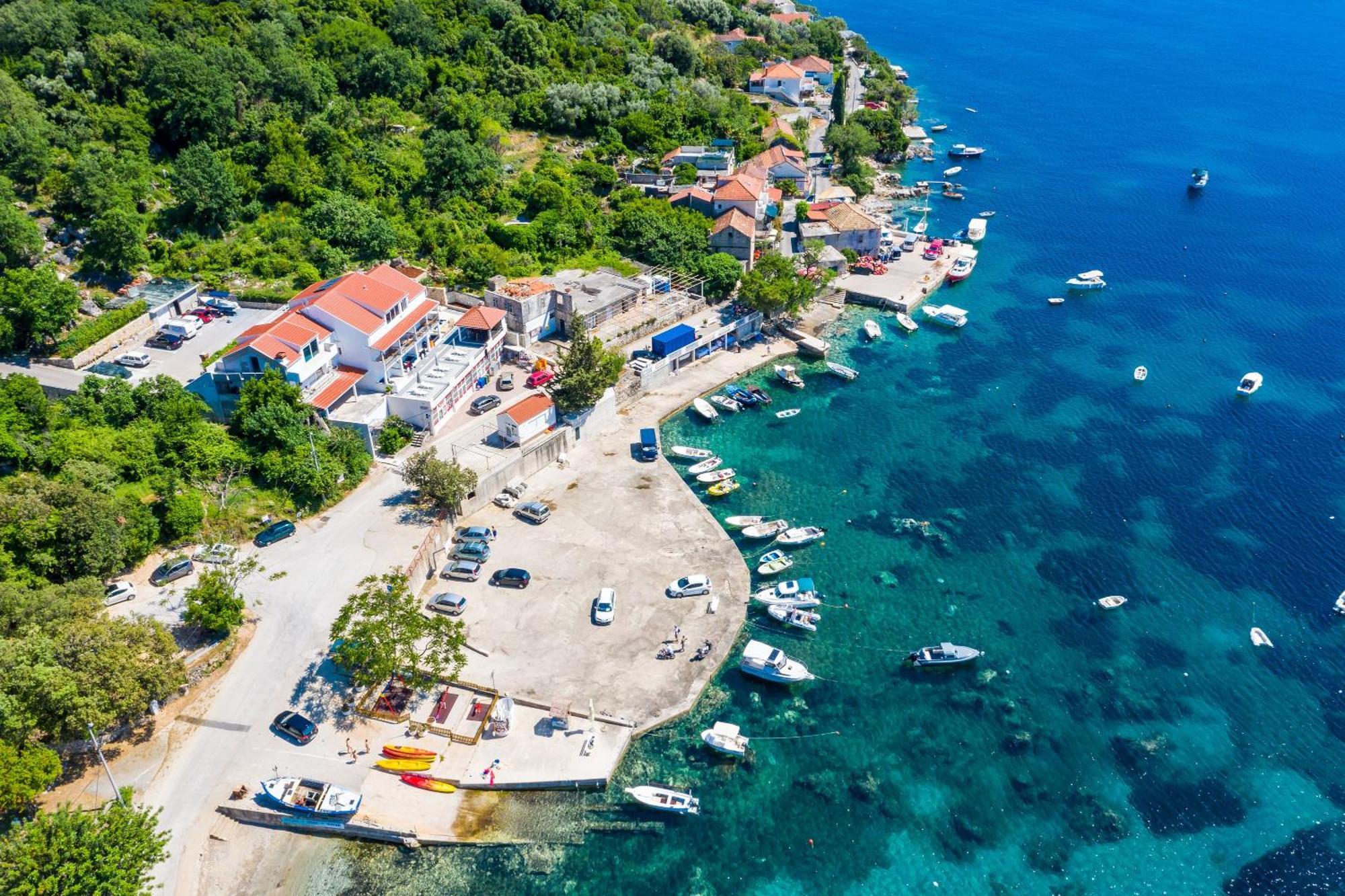Mata Family Apartments Molunat Εξωτερικό φωτογραφία