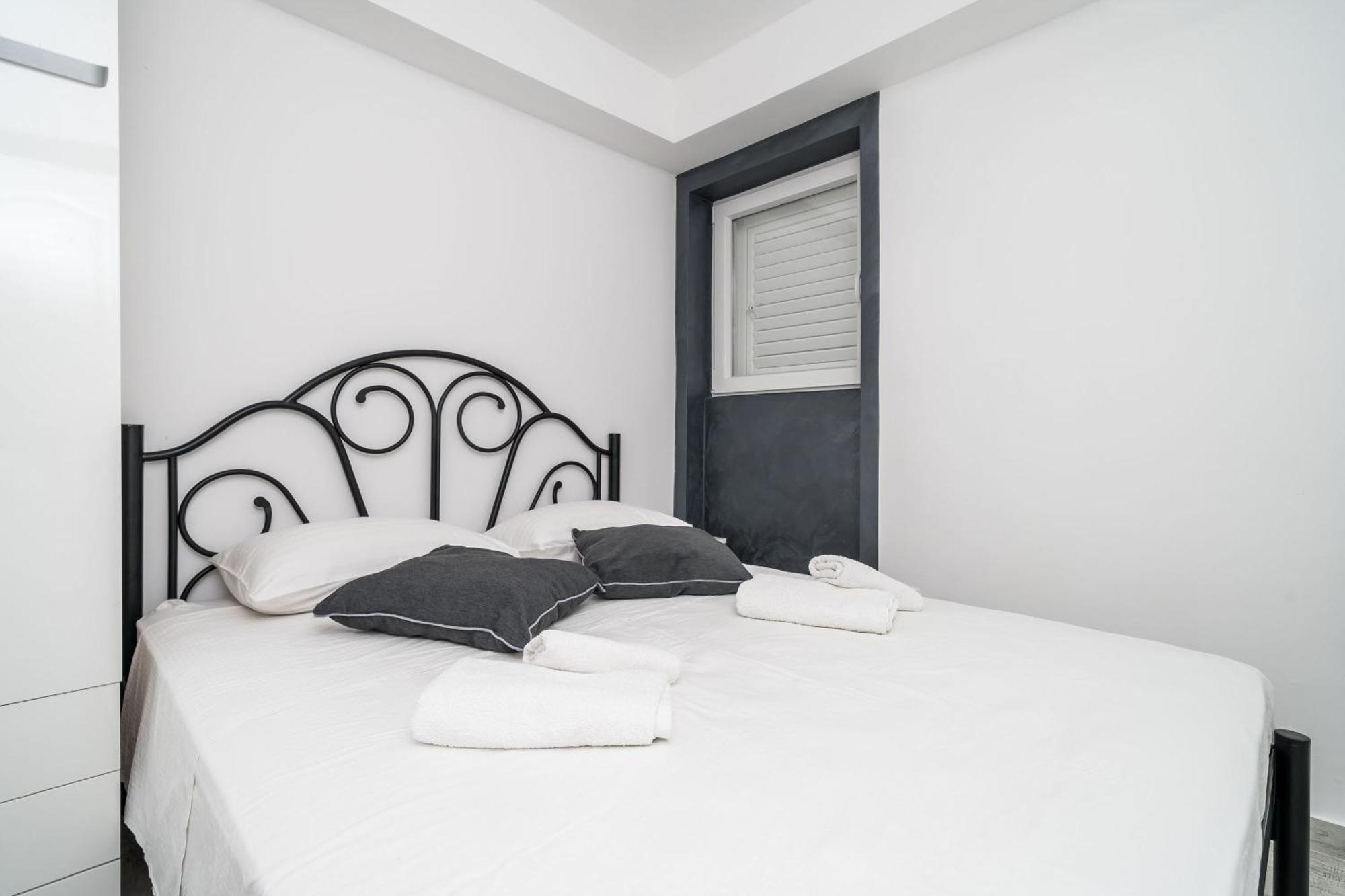 Mata Family Apartments Molunat Δωμάτιο φωτογραφία