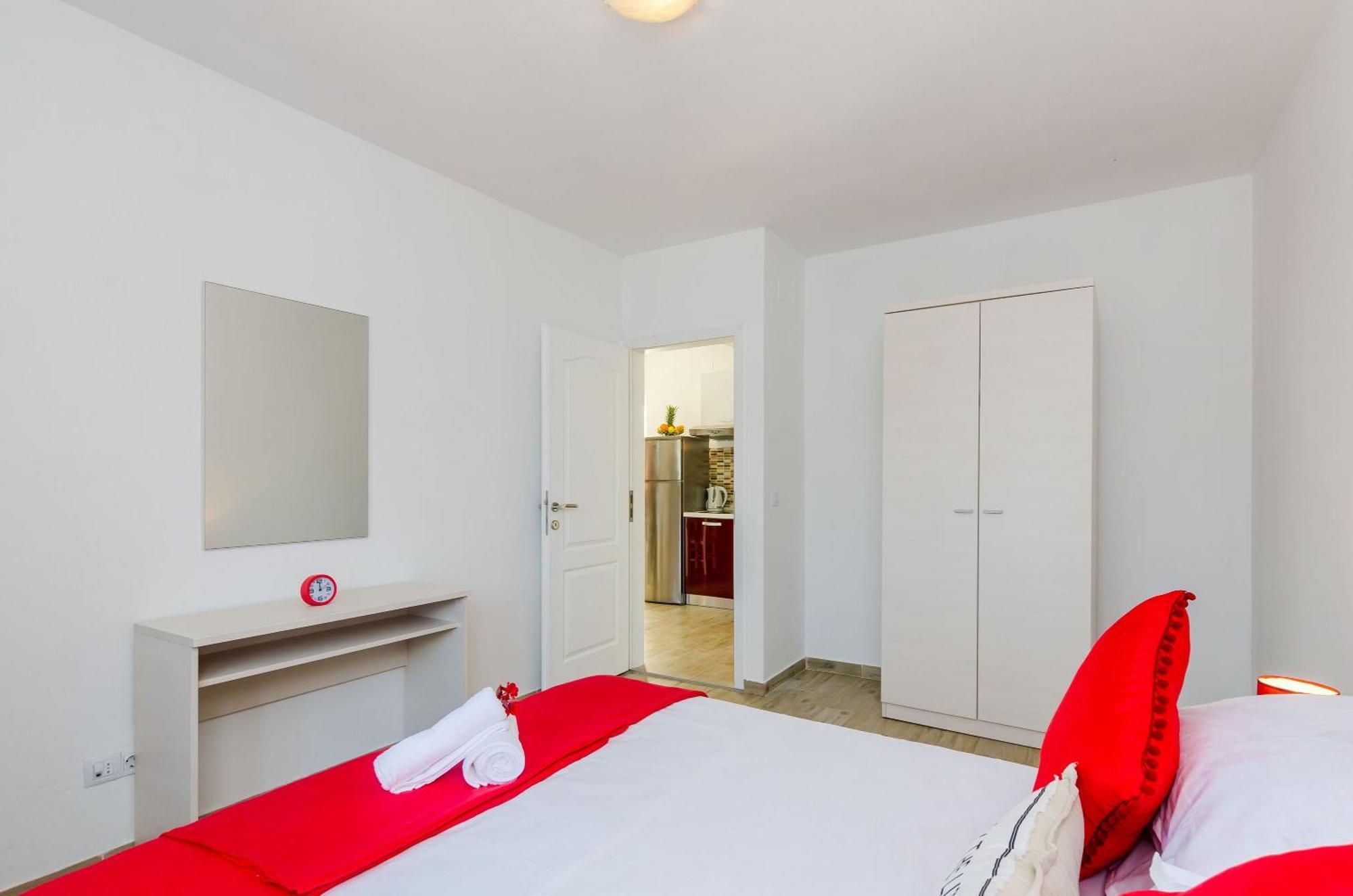 Mata Family Apartments Molunat Δωμάτιο φωτογραφία