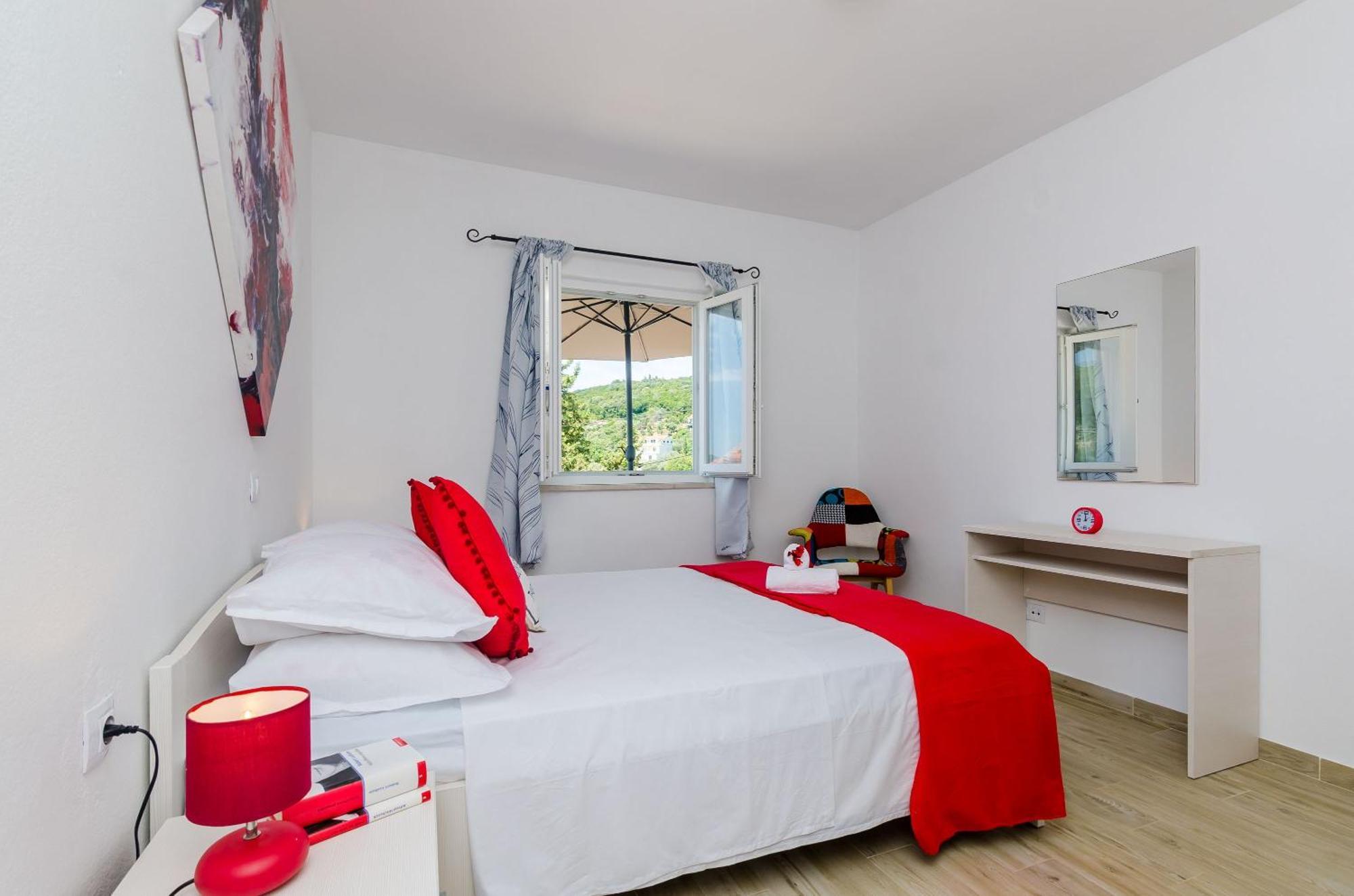 Mata Family Apartments Molunat Δωμάτιο φωτογραφία