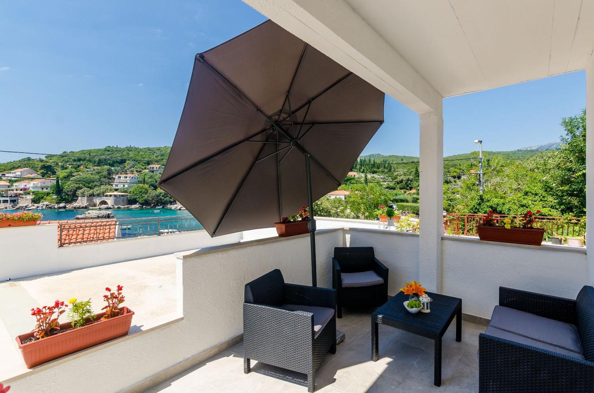 Mata Family Apartments Molunat Δωμάτιο φωτογραφία
