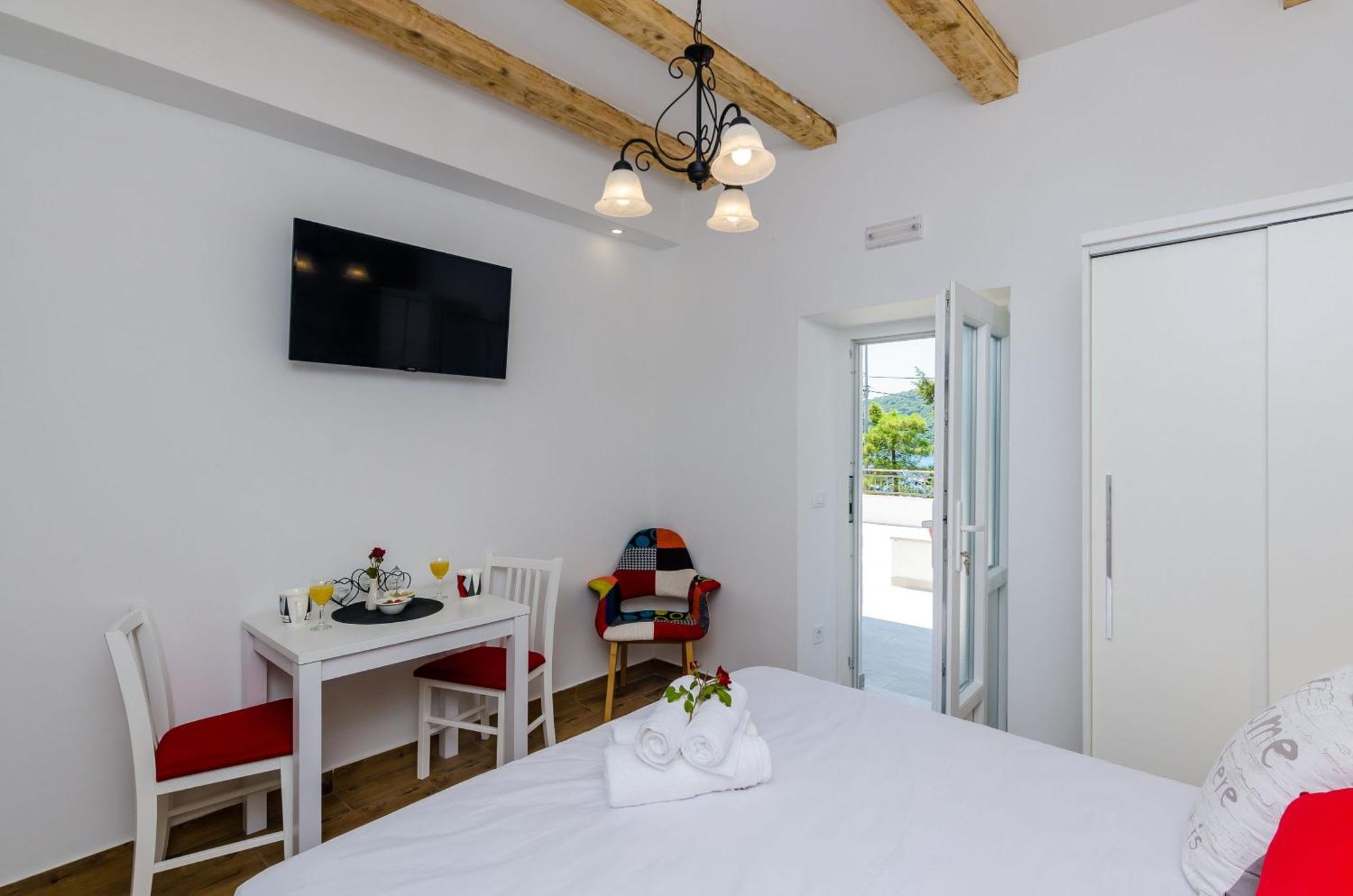 Mata Family Apartments Molunat Δωμάτιο φωτογραφία