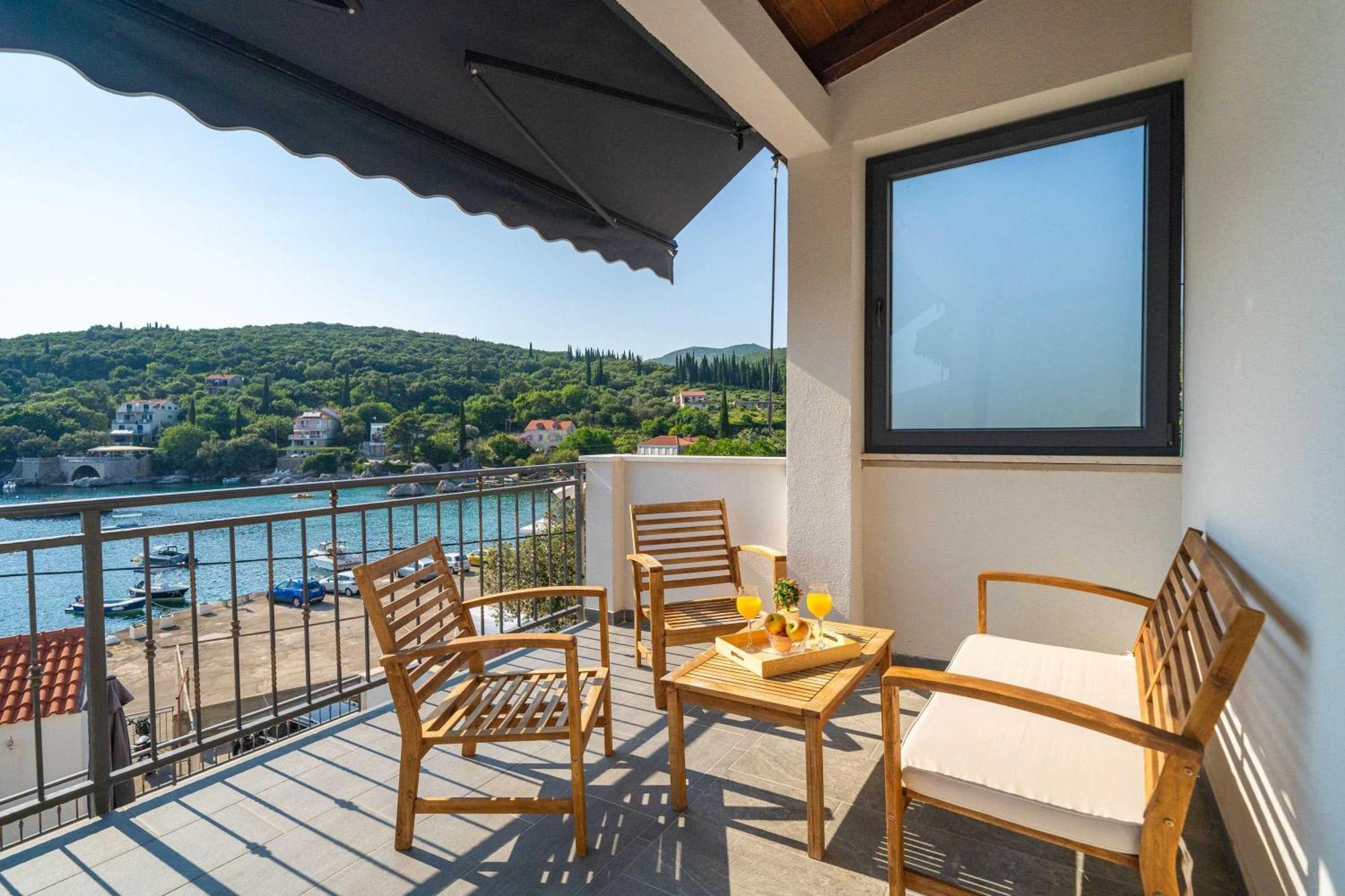 Mata Family Apartments Molunat Δωμάτιο φωτογραφία