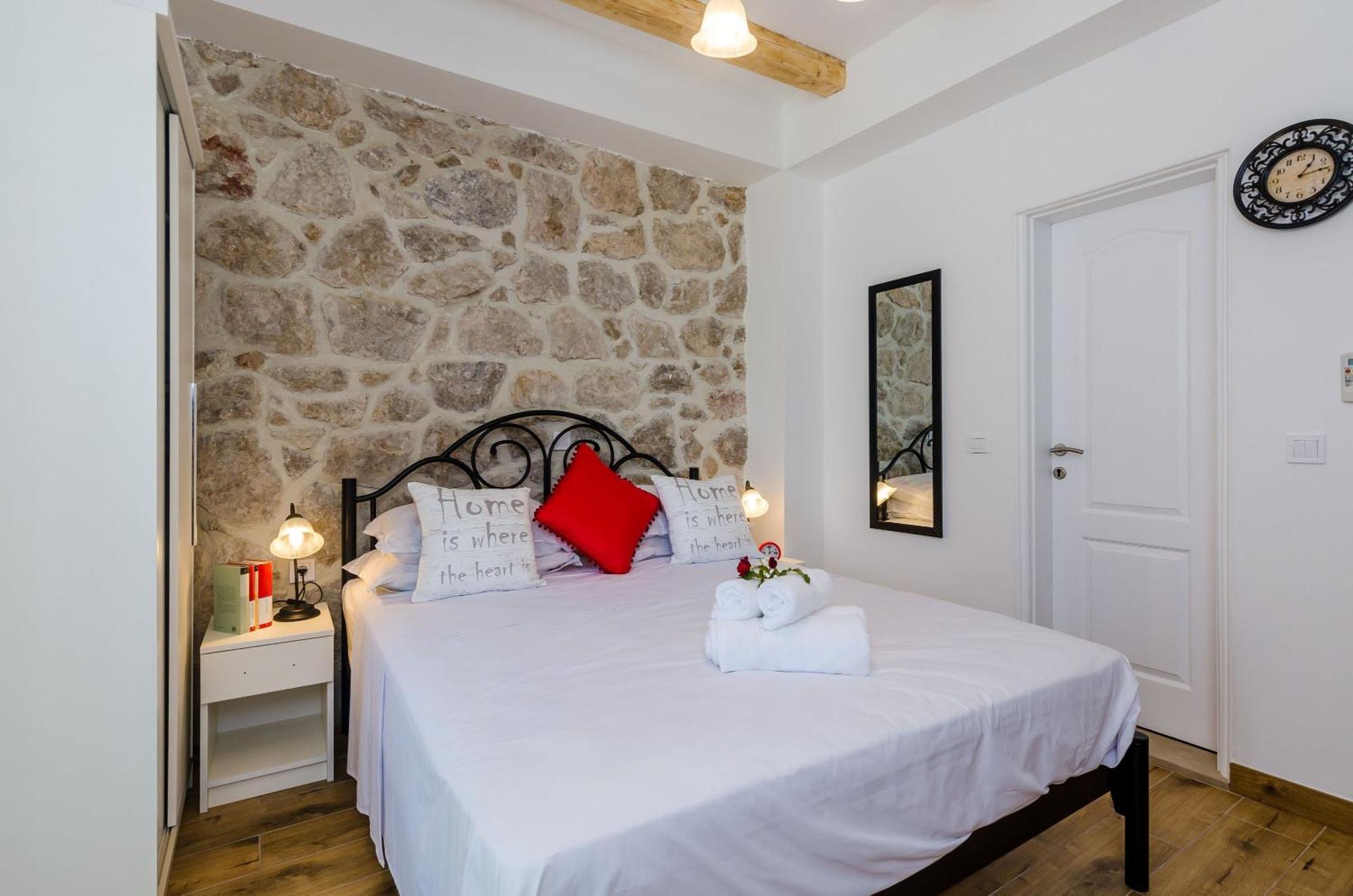 Mata Family Apartments Molunat Δωμάτιο φωτογραφία